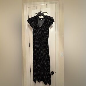 Old Navy Black & White Polka Dot Midi Dress – V-Neck – Size Medium